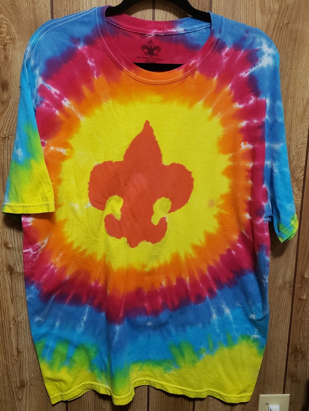 Vibrant Tie Dye Boy Scouts Tee Adult Medium 100% Cotton Boy Scouts Of America